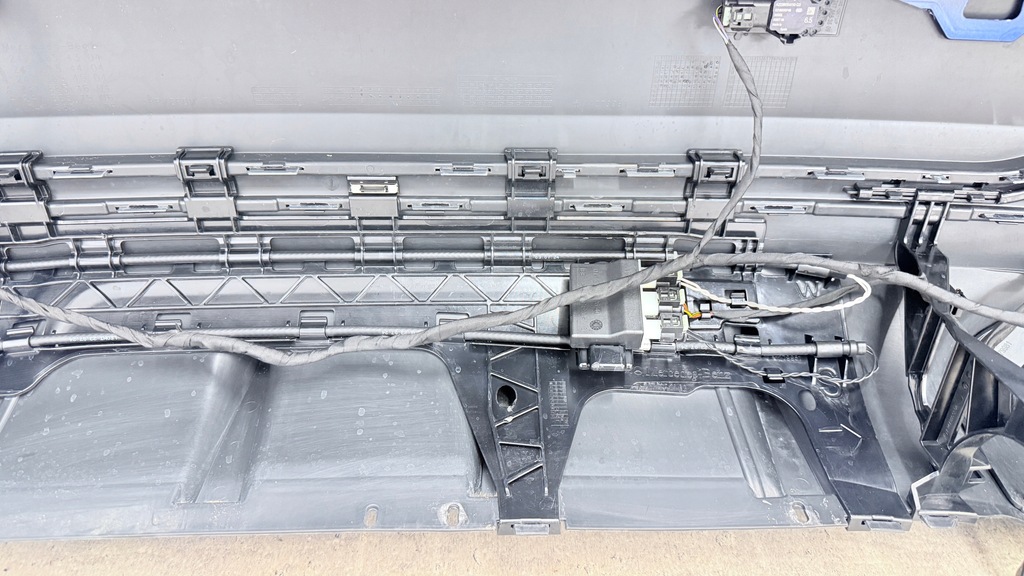 фото №14, Mercedes h247 gla amg бампер задняя задний 6xpdc 790 kompletny keyless