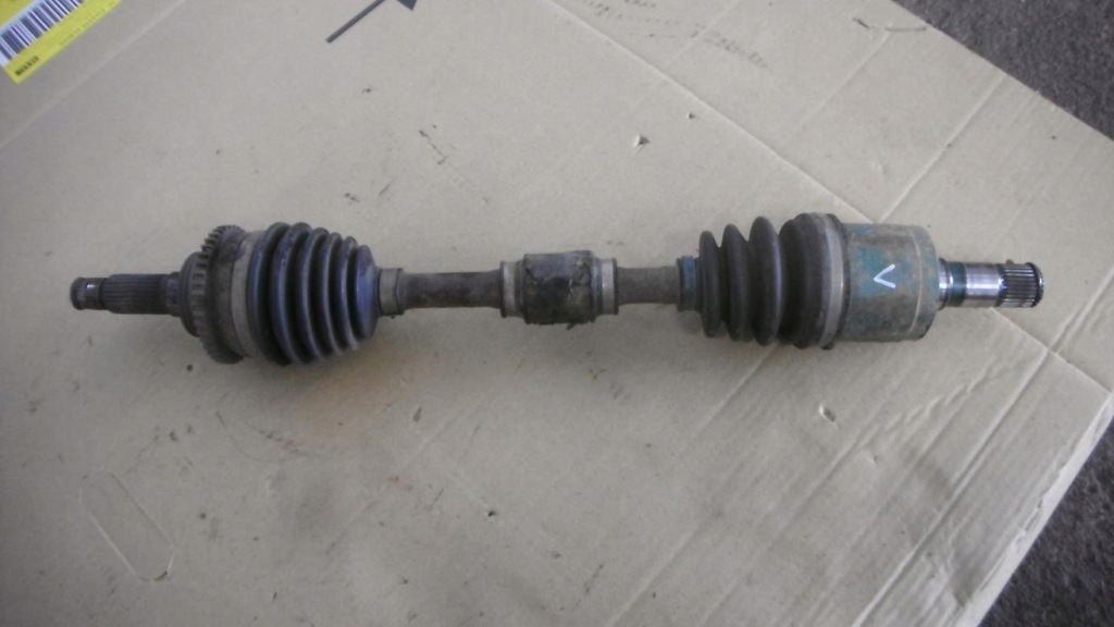 Купити Mazda 323f bj rf2a ditd 98-03 привідний вал ліва