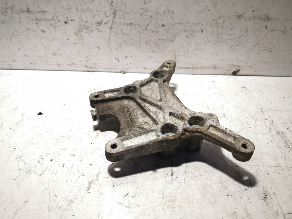 фото №7, Кронштейн кронштейн двигуна jeep renegade fiat 500x opel 1.6 mjet 55263024