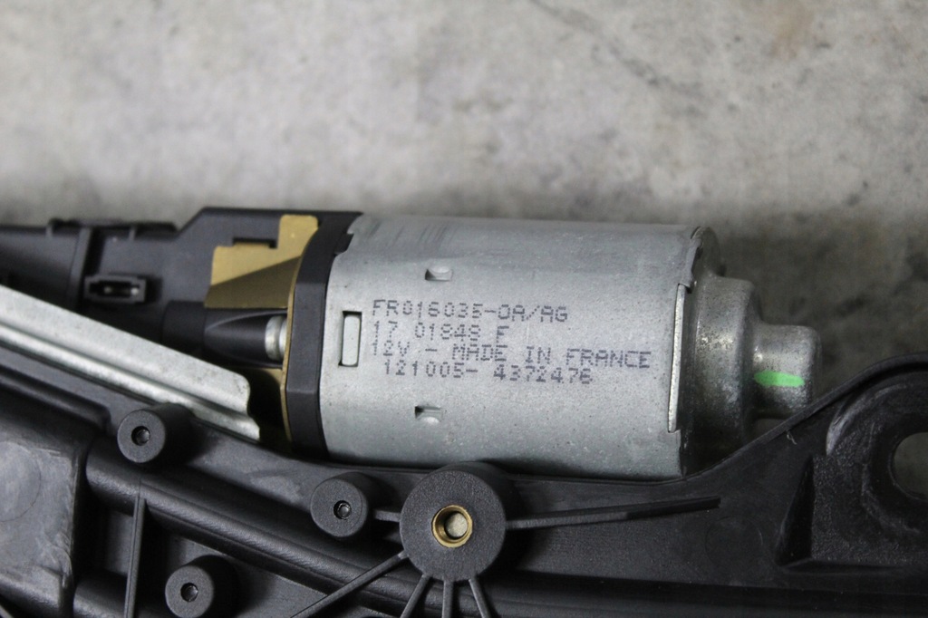 фото №12, Люк двигатель механизм bmw seria 3 e90