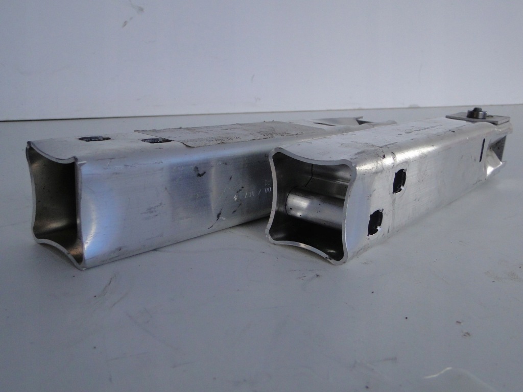 фото №10, Mercedes s w223 223 maybach малый короткий зона деформации левая правая