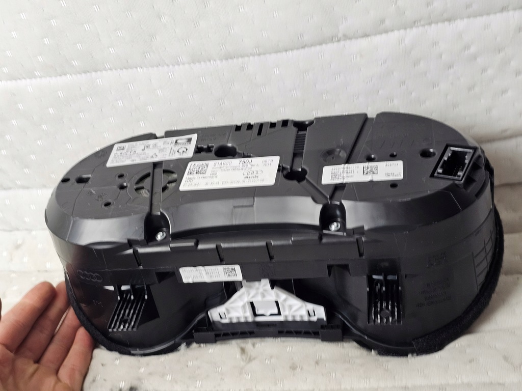 фото №5, Лічильник приладова панель прилади audi q2 81a920750j