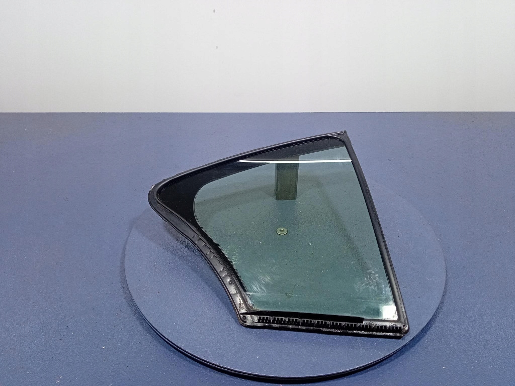 фото №1, Infiniti q50 lift стекло задняя правая дверь задняя