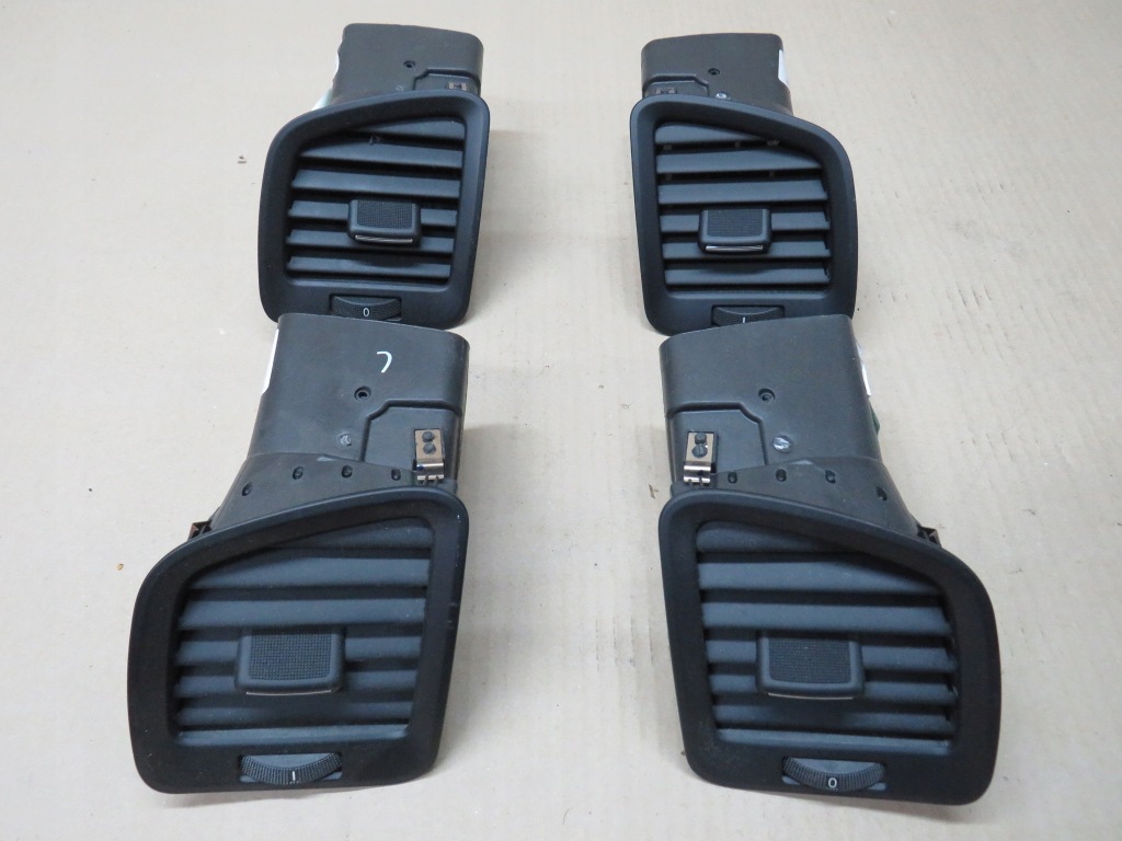 Купити Opel insignia a lift решітка обдув вентиляційна