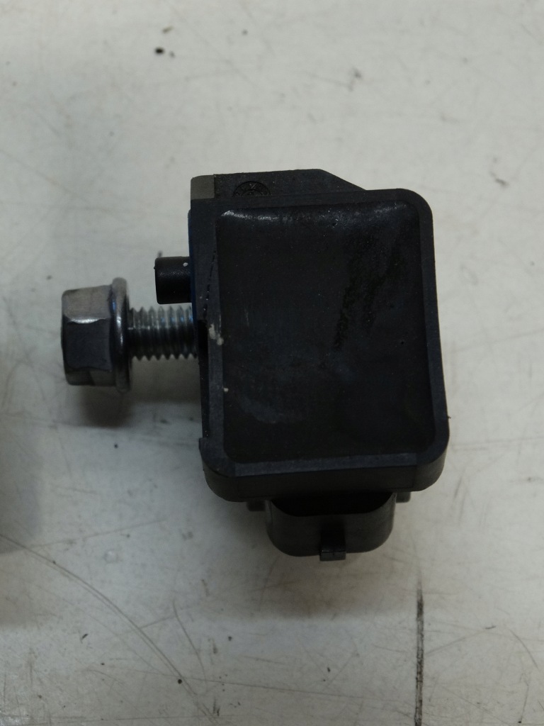 фото №1, Датчик ударный renault laguna iii 477030003