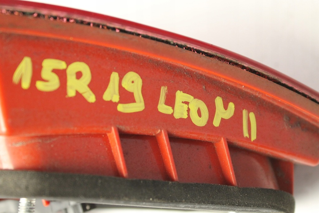 фото №10, Лампа задня правий задня leon ii lift 5d 2012