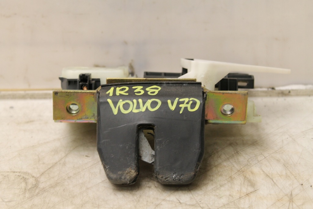 фото №5, V70 ii 00r-zamek крышки багажника задняя