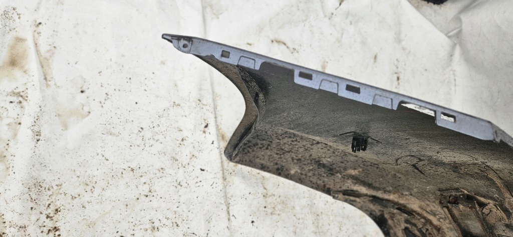 Купити Бампер opel insignia b 2017- седан задній задній