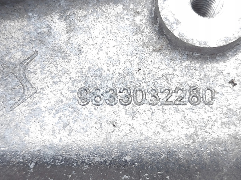 Peugeot 3008 кронштейн генератора hybrid plug-in hybrid 133kw 181 hp suv с Разборки