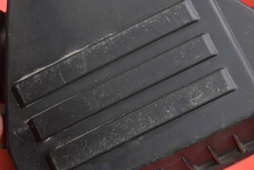 фото №7, Корпус фильтра воздуха 6r0129601c skoda rapid 1.6 tdi 90 km 12-17