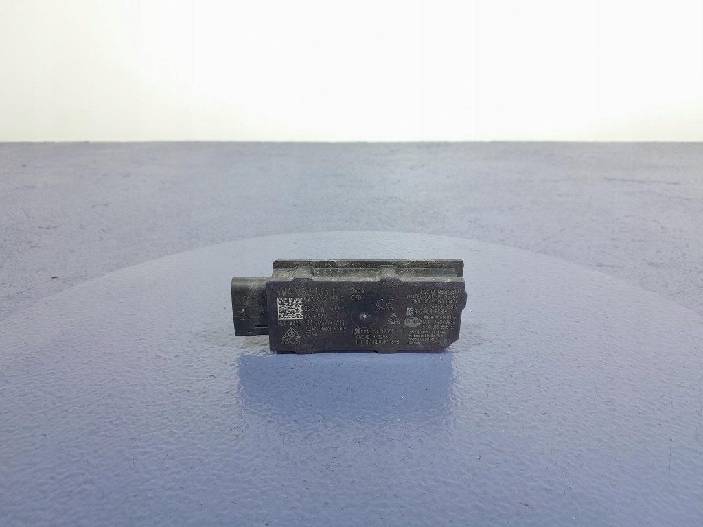 фото №1, Skoda octavia iv усилитель антенна keyless 5wa962133f