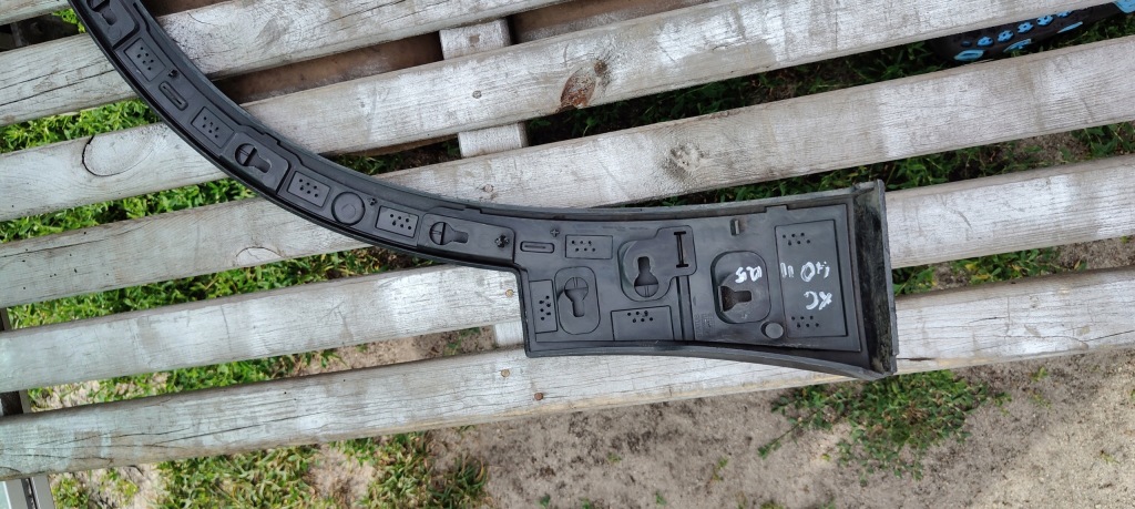 фото №8, Volvo xc40 ii 2 17- молдинг накладка крыла перед левая 31448324