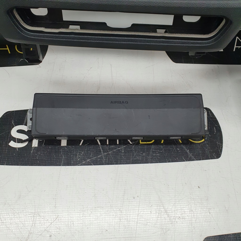 фото №8, Bmw seria 3 g20 g21 приборная панель панель  подушки безопасности ремни подушка безопасности stare возврат