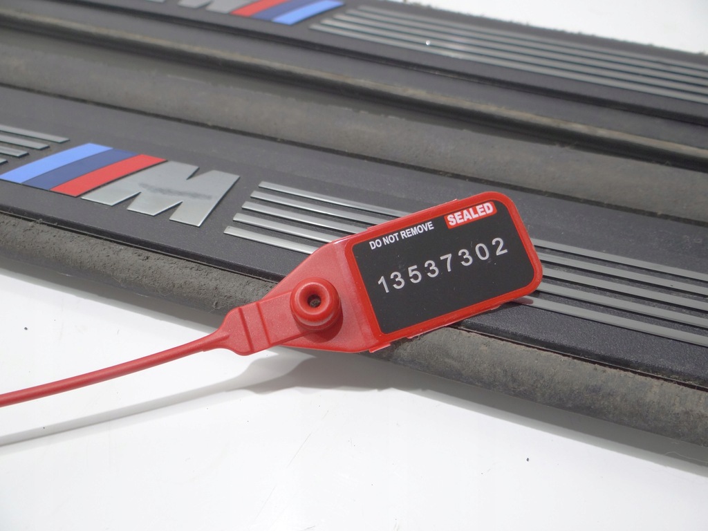 фото №10, Накладки накладки пороговые bmw e82 комплект 8045291