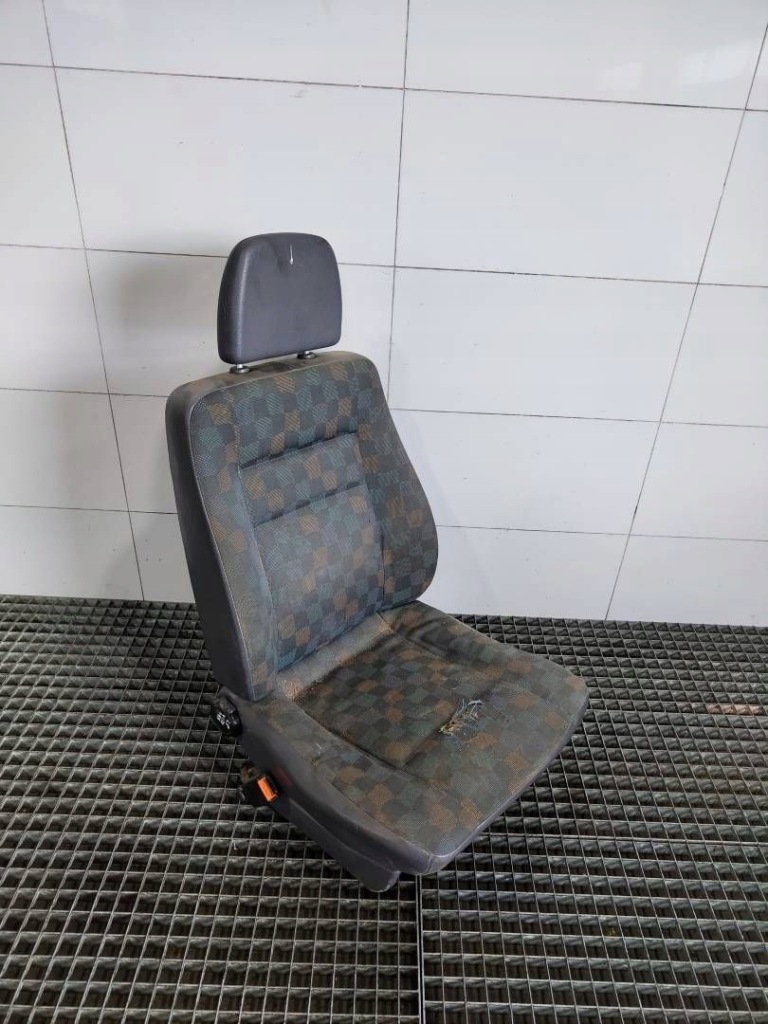 фото №1, Сидіння лівий перед передній водія mercedes vito w638