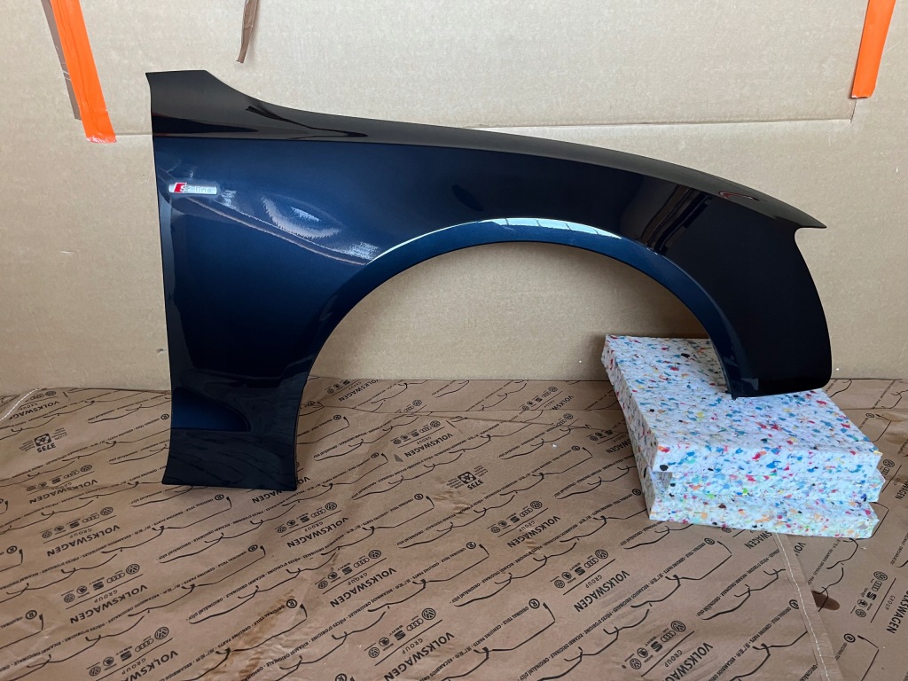 фото №1, Audi a5 8t sportback s line lift крыло правый перед lx5r orginał 2016 r