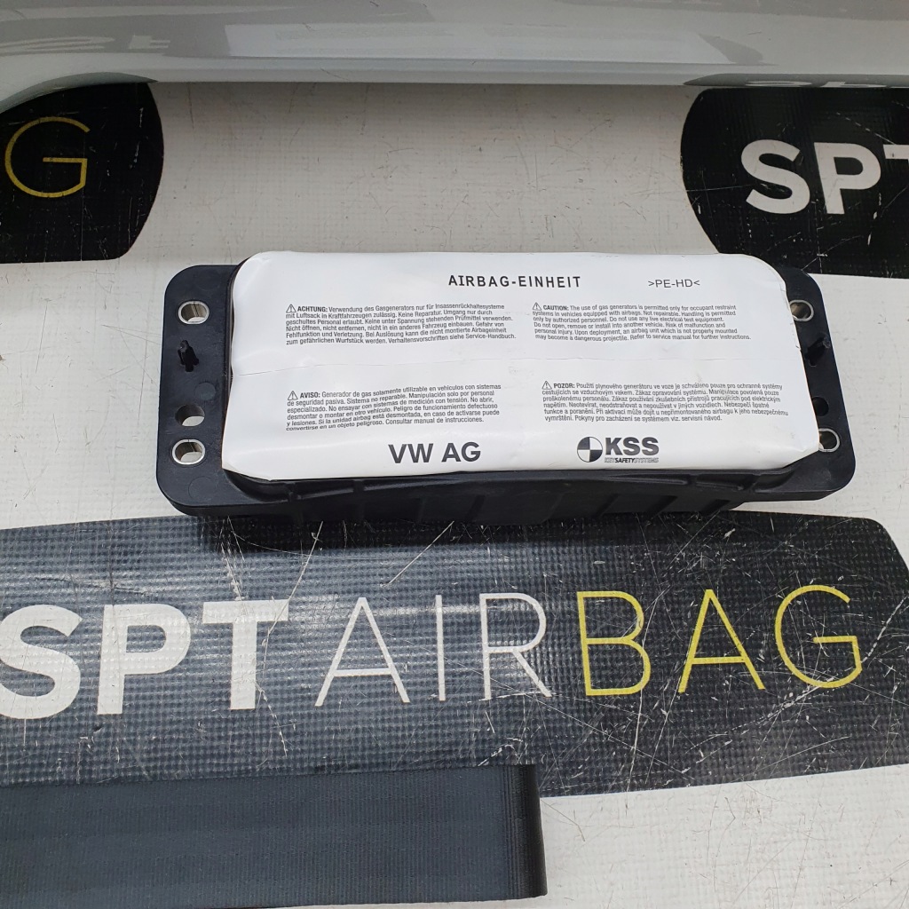 фото №9, Vw up панель приладів консоль подушки безпеки ремені подушка безпеки