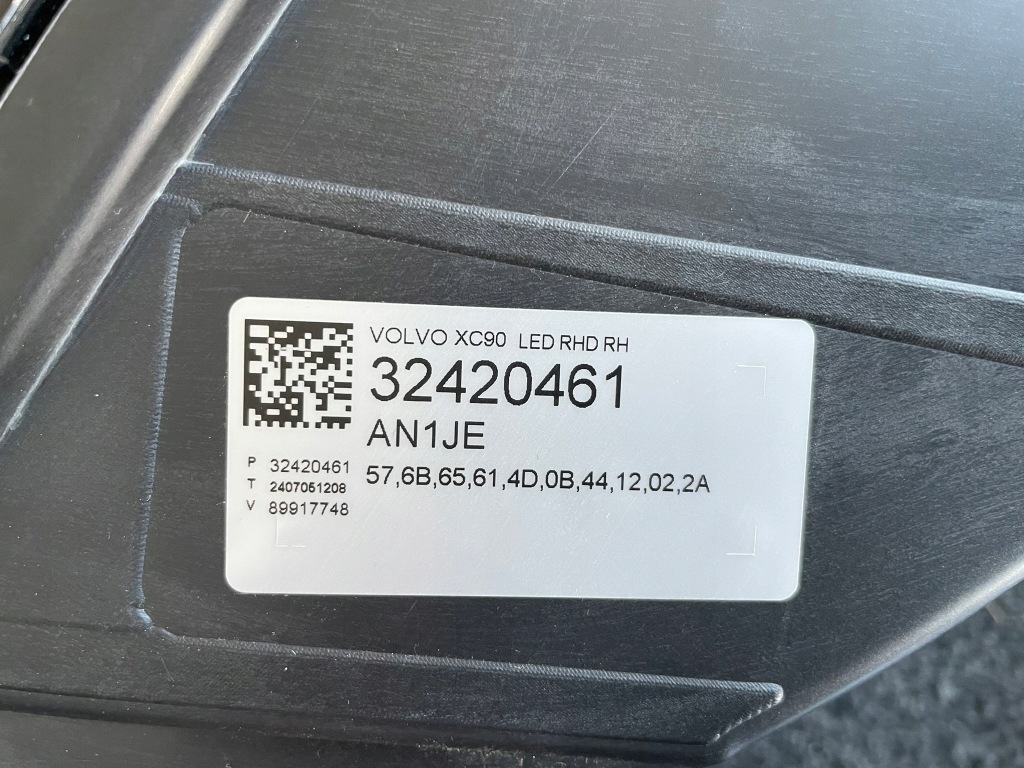 фото №9, Volvo xc90 ii lift лампа перед правый 32420461 uk