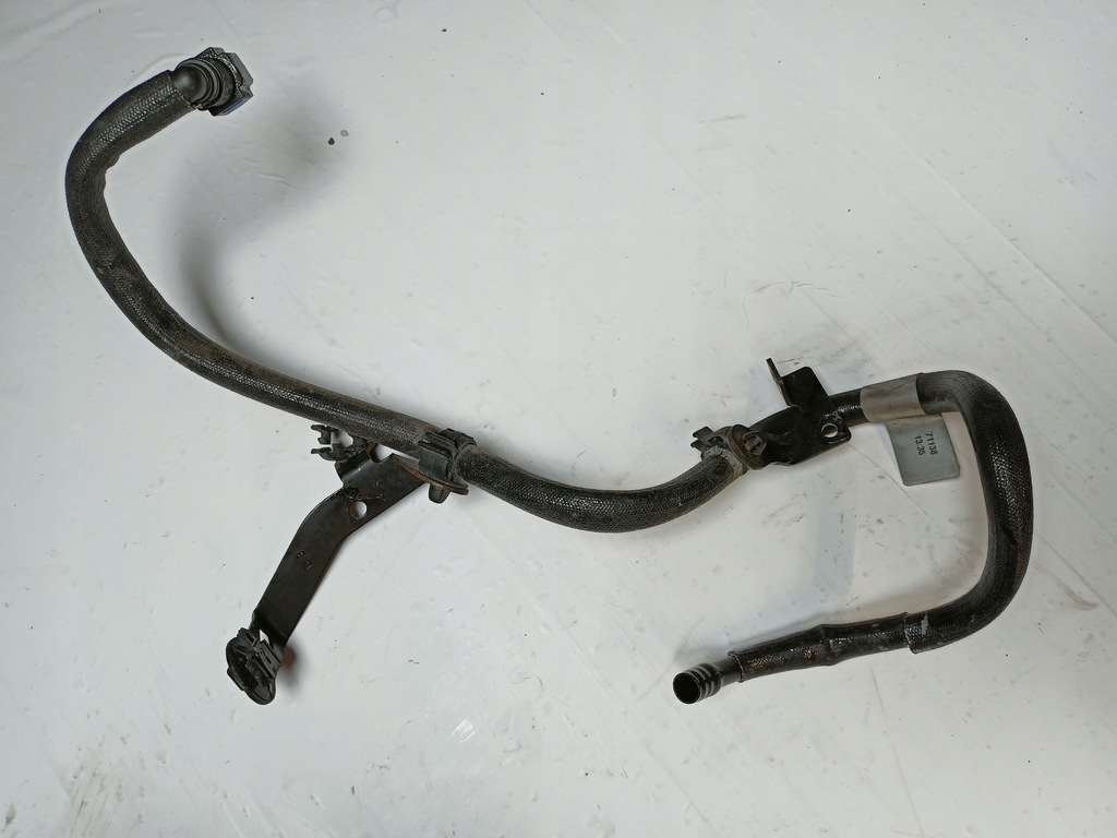 фото №1, Maserati ghibli 14+ 3.0b шланг трубка wąż wody