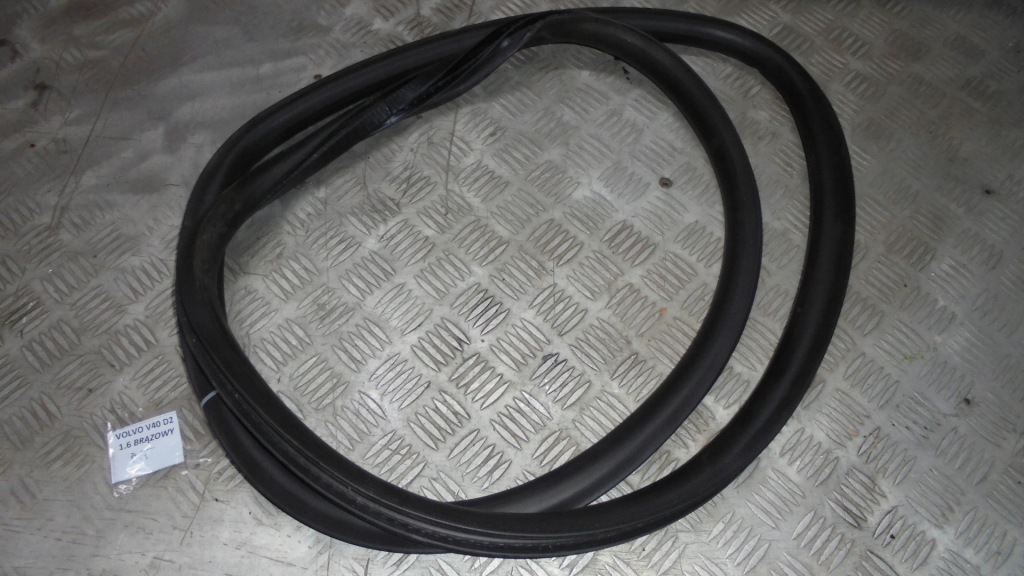фото №1, Прокладка правая задняя volvo v40 ii d2 1.6 2014
