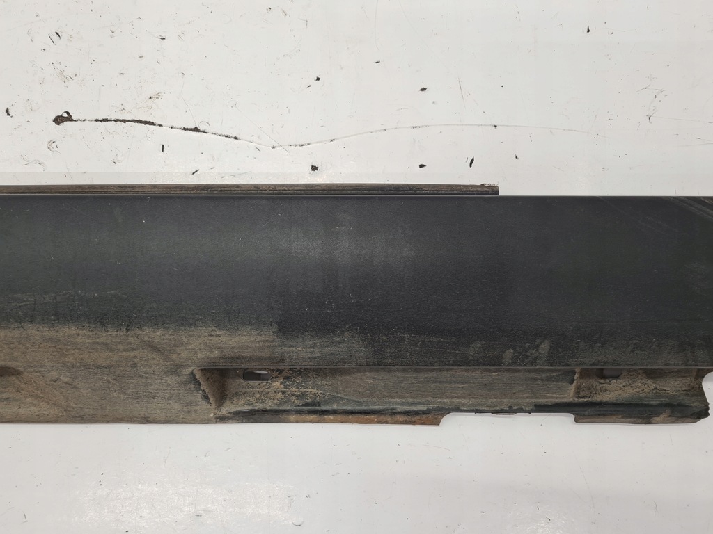 фото №8, Volvo c30 молдинг поріг ліва 31213350