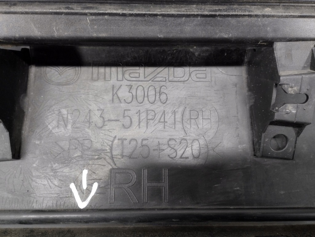 фото №13, Молдинг порог правая mazda mx5 mx-5 iv 4 14- n243