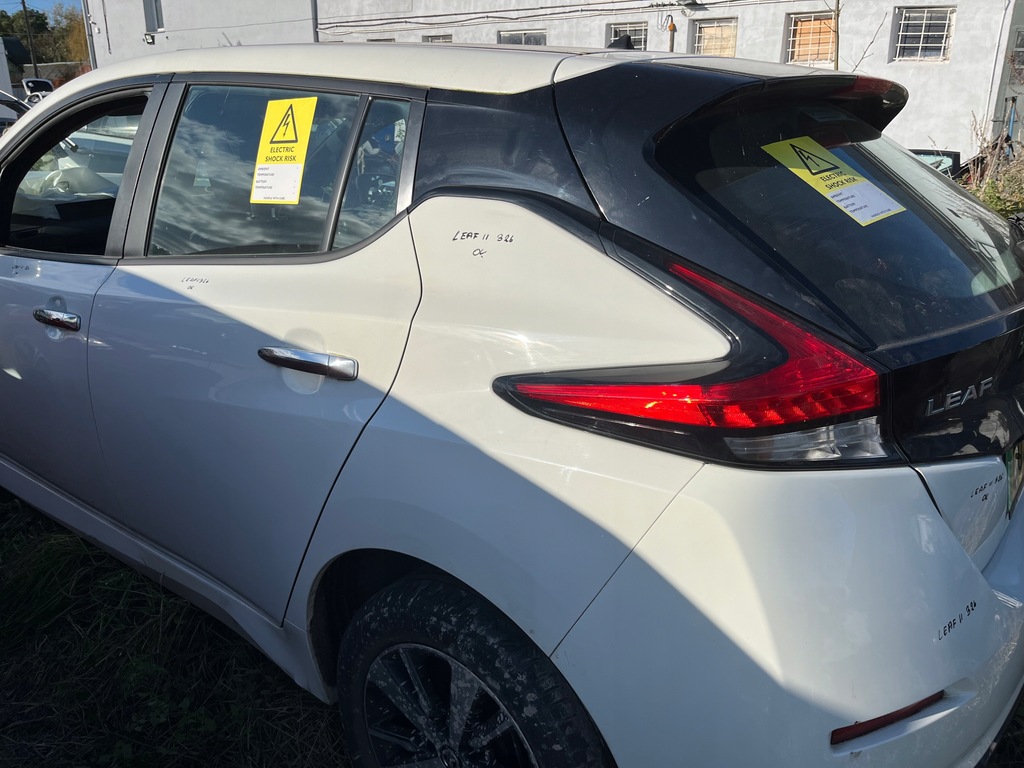 фото №1, Четверть левая задняя nissan leaf ze1 ii 2 цвет 326