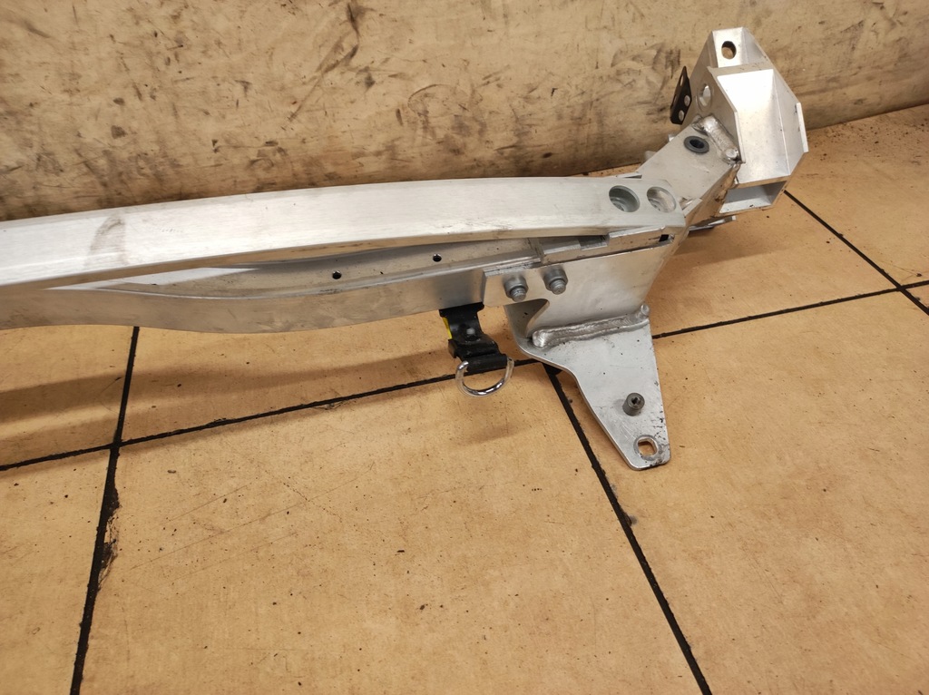 фото №10, Балка распорка кронштейн porsche cayman 981