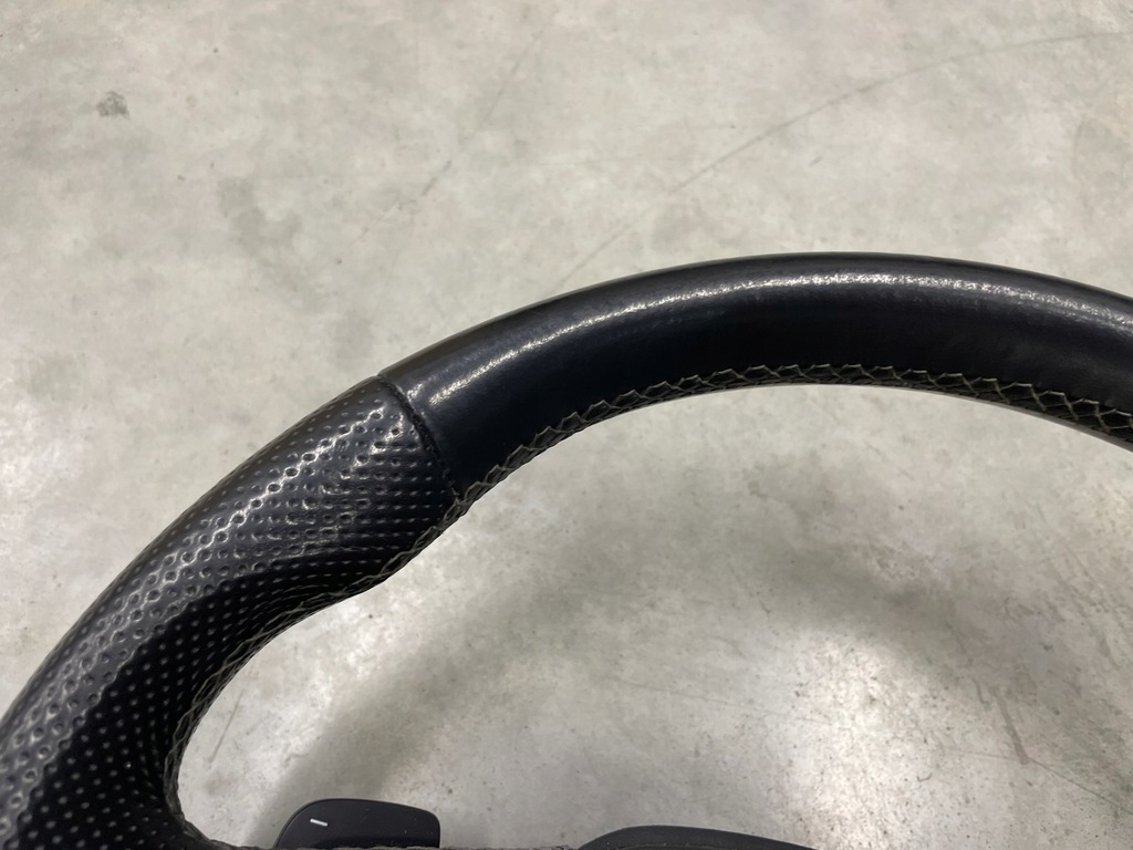 фото №7, Воздуховод a3 8y s-line s3 8y оригинал лепестки переключения перфорированная