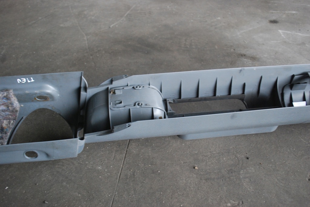 фото №11, Туннель средний audi tt 8n siwy 8n0863244