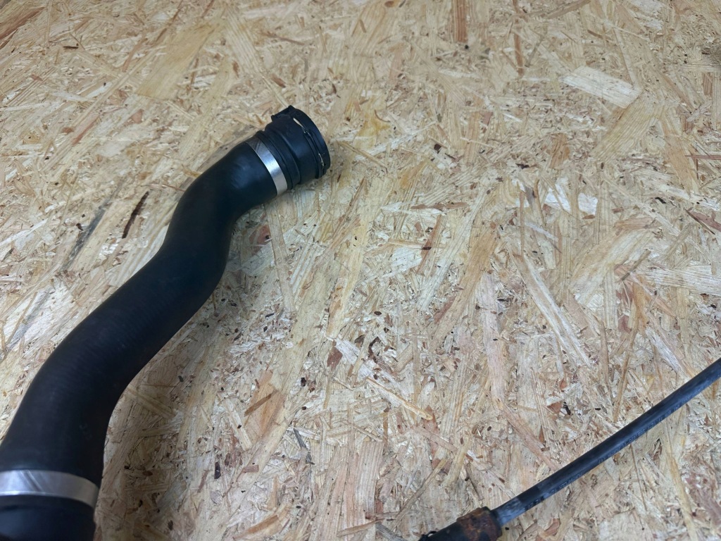 Купить Пабтрубок  труба шланг воды bmw z4 e89 7585740 7612444