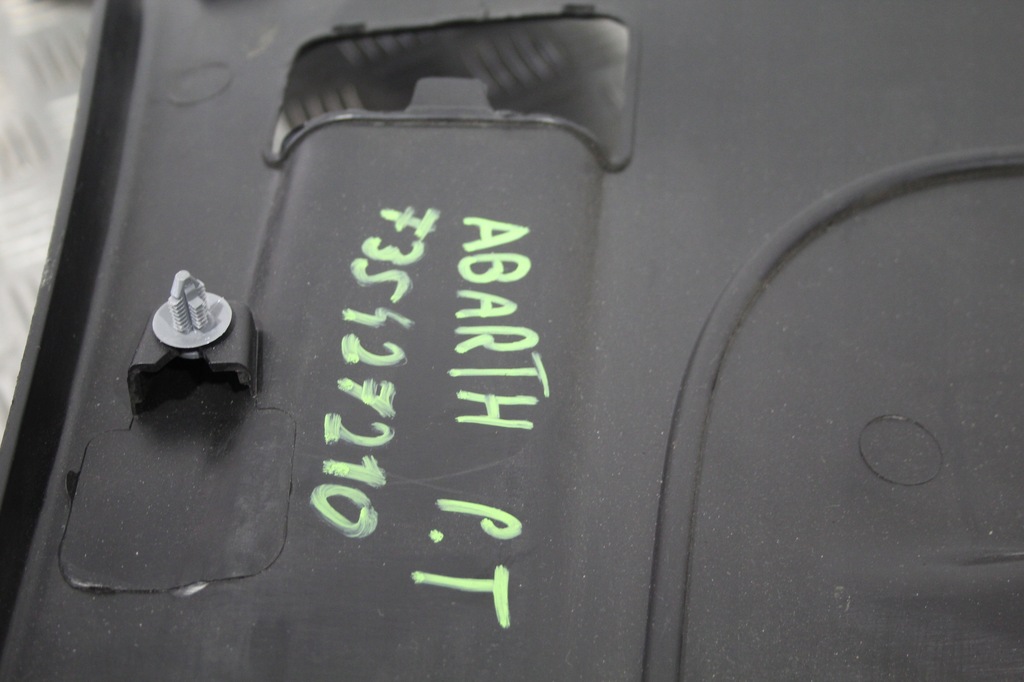 фото №5, Обшивка дверь правый задняя fiat 500 abarth lift