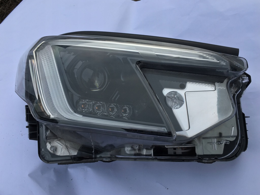 фото №1, Subaru forester 5 v lift лампа передняя правая full led 21-23r