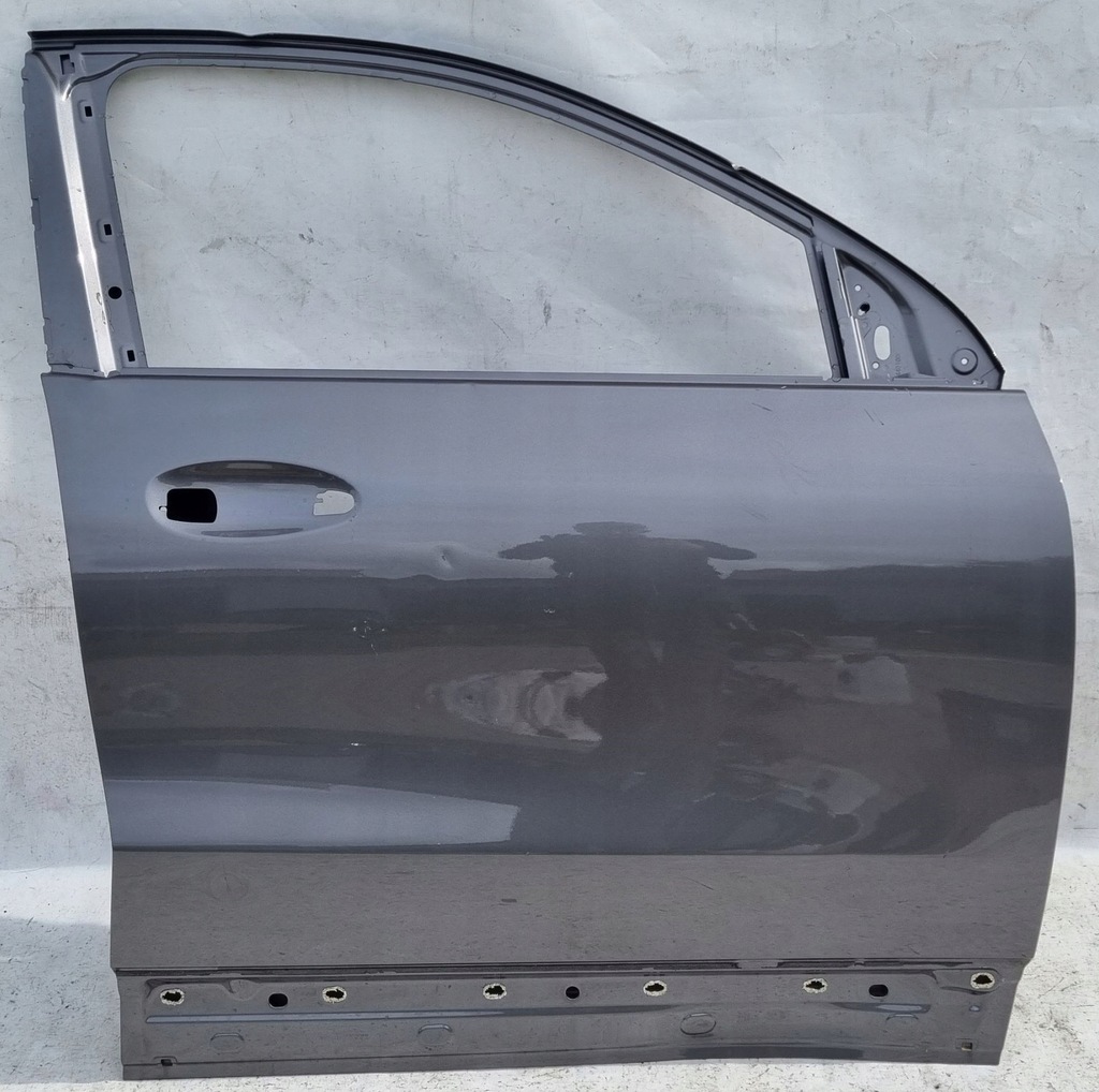 фото №1, Дверь mercedes gla w247 h247 20- правый перед