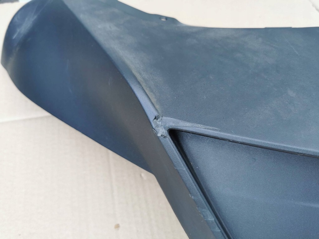 Купити Tesla model y спойлер дифузор бампер задня 1691886- 00-a