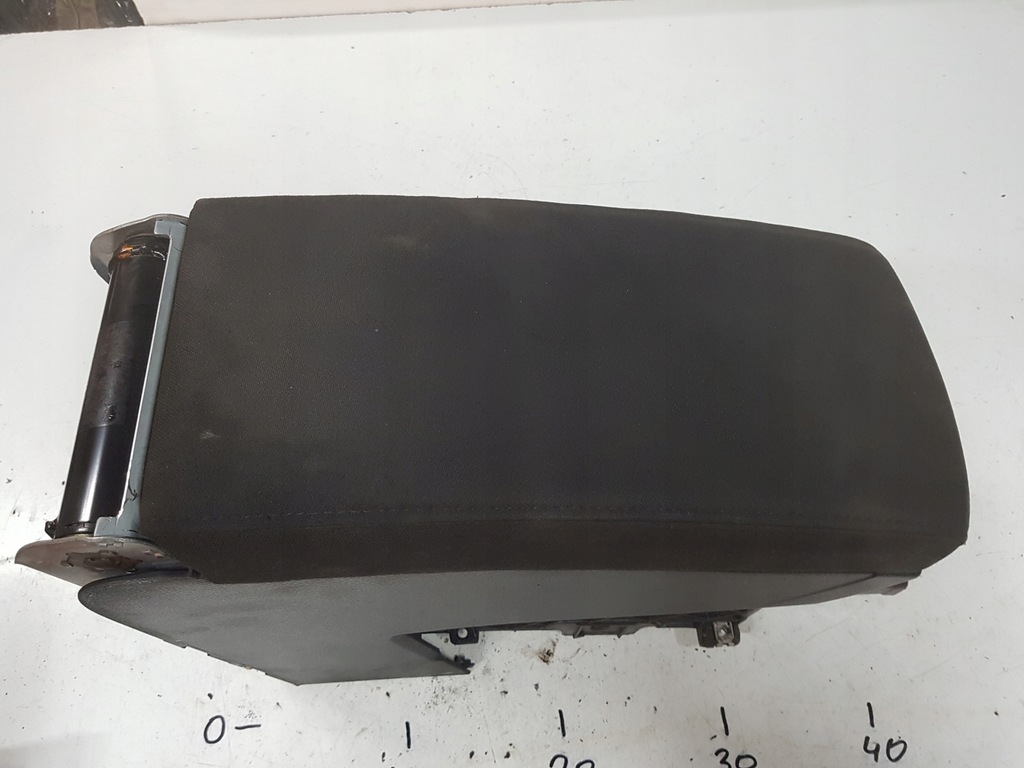 фото №1, Vw passat cc lift 12r- подлокотник