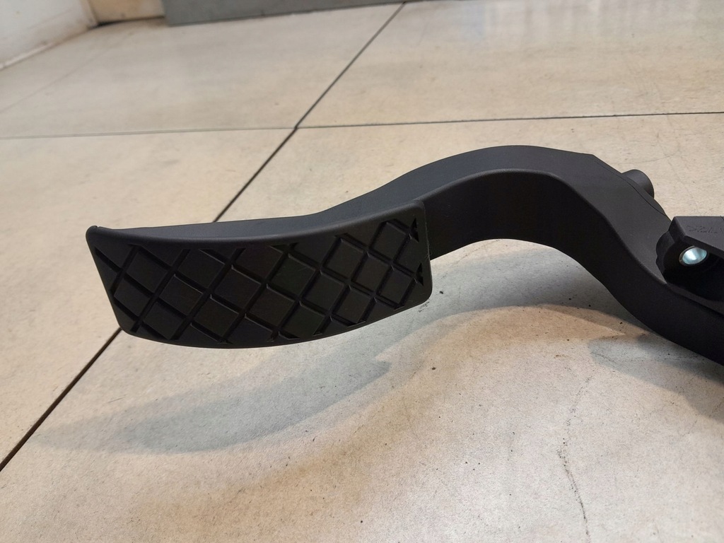 фото №5, Потенциометр газа audi a4 b6 2.5 tdi 8e1723523