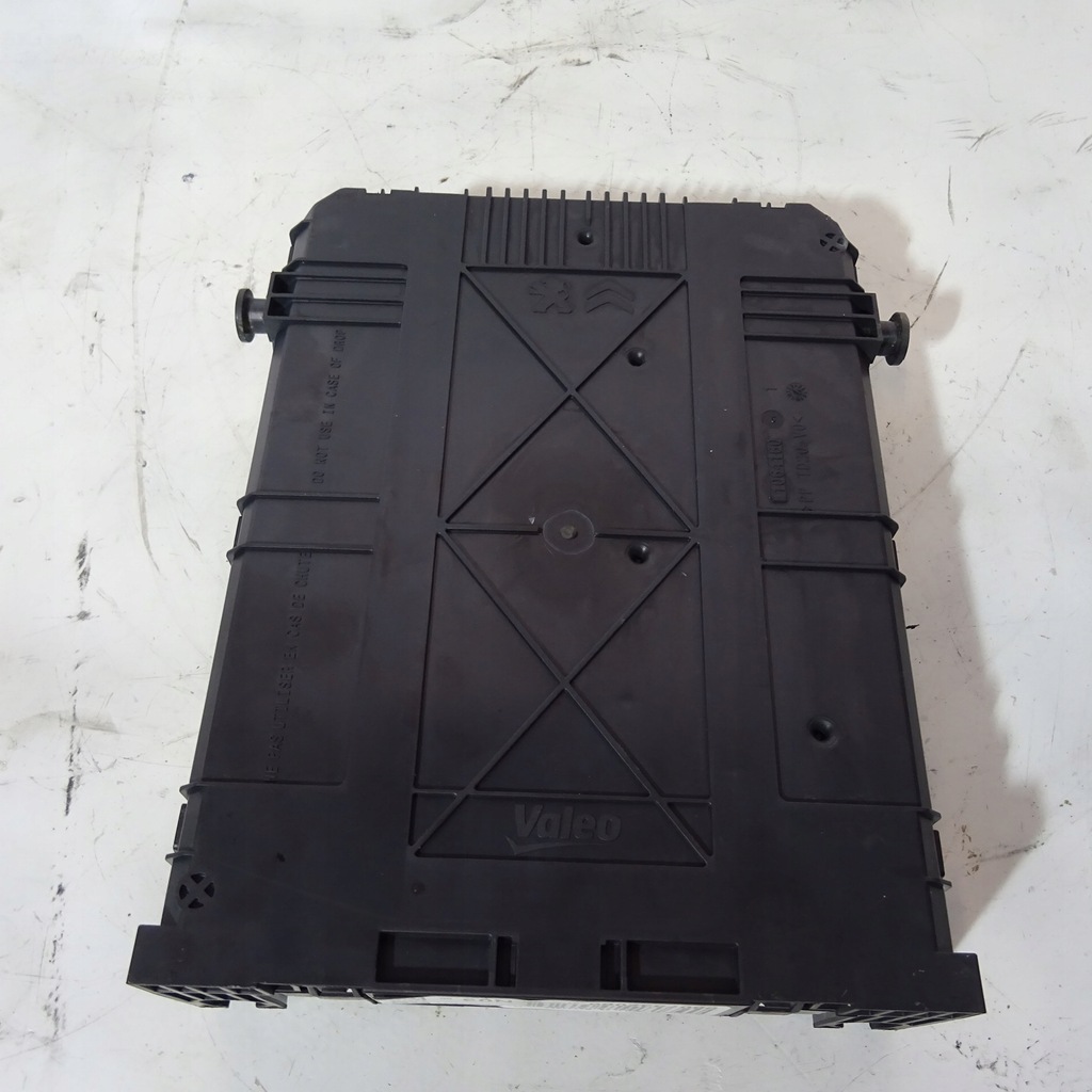 фото №2, Peugeot 208 модуль bsi 9807532080