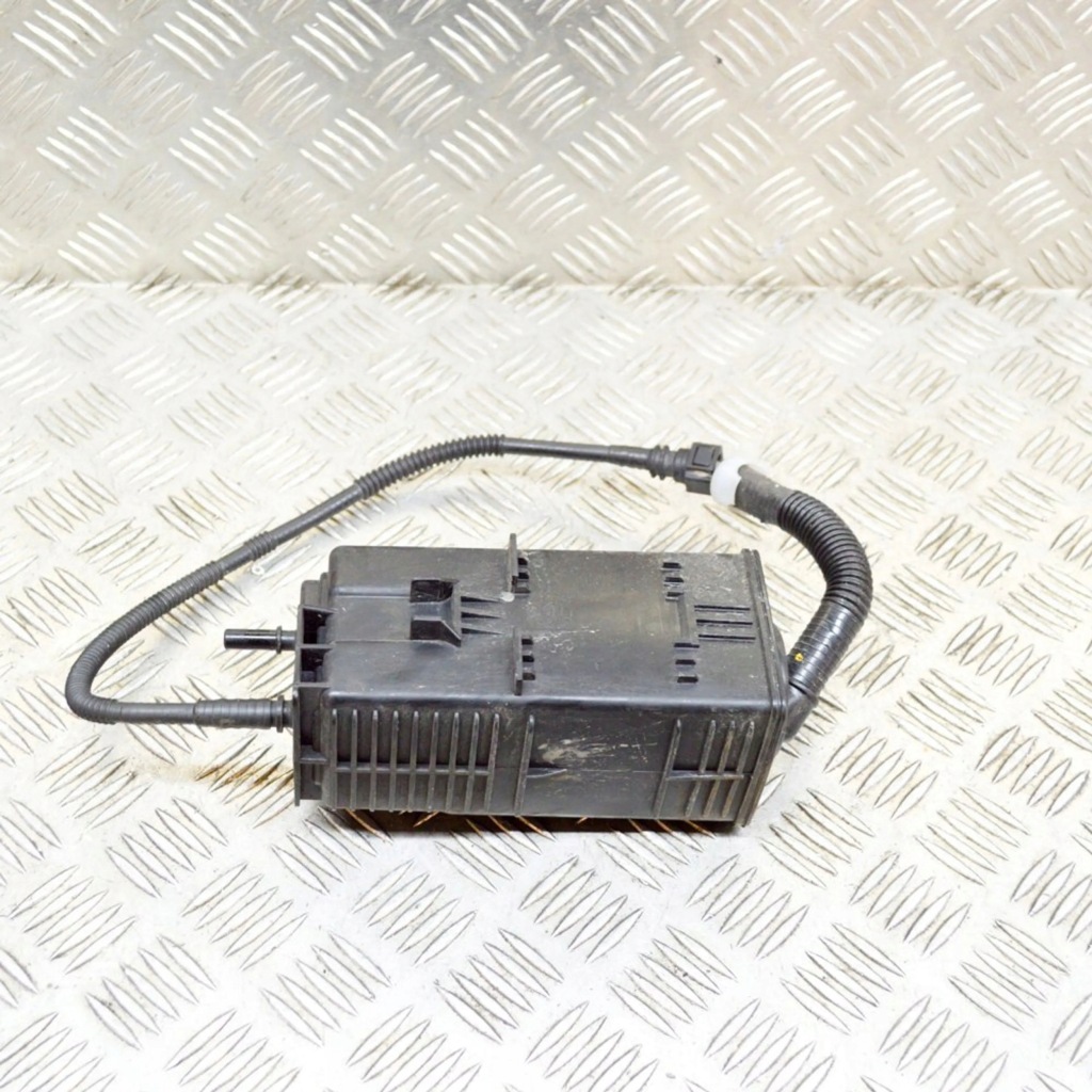 фото №1, Peugeot 2008 i 2018 фільтр вугільний