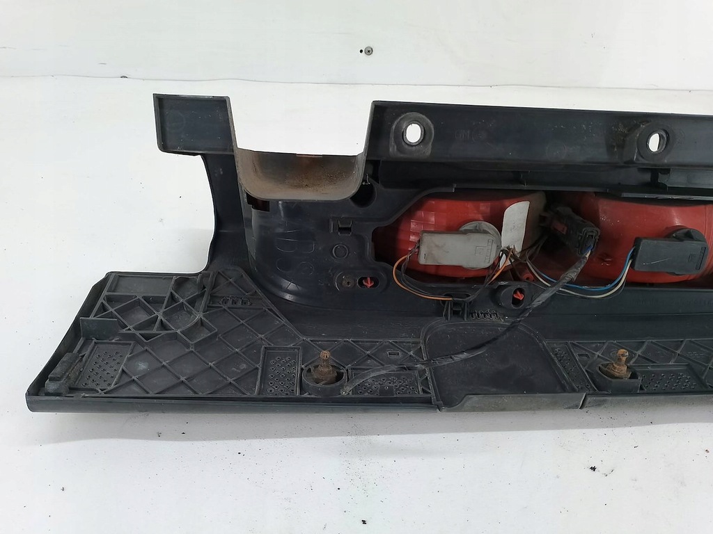 фото №15, Лампа задня ліва opel vivaro i 93857722 265a60118r