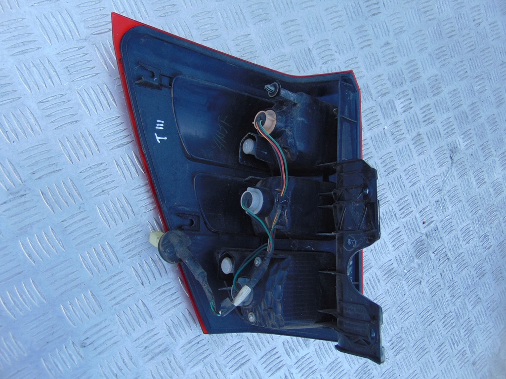 фото №6, Suzuki grand vitara 5d лампа задня права 05-