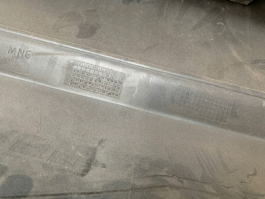 фото №8, Audi a8 d3 бампер задній