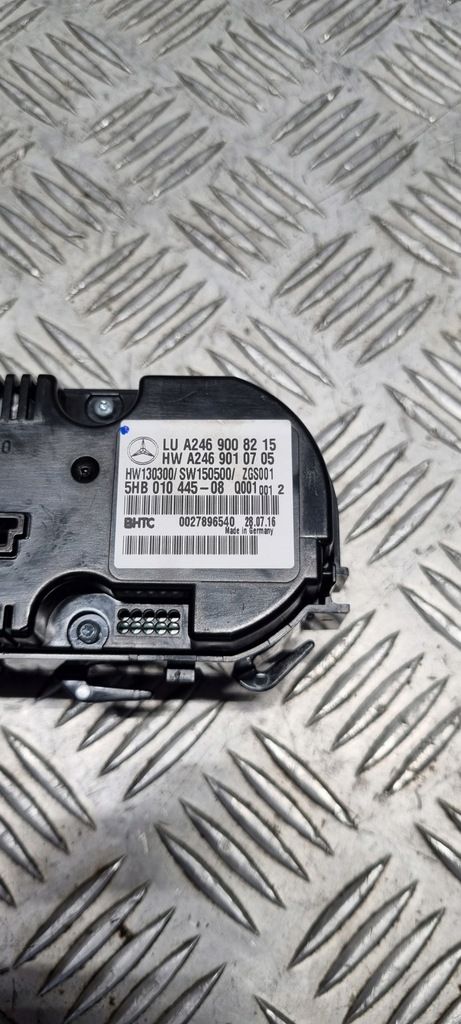 фото №15, Mercedes w117 w246 панель блок керування кондиціонера a2469008215