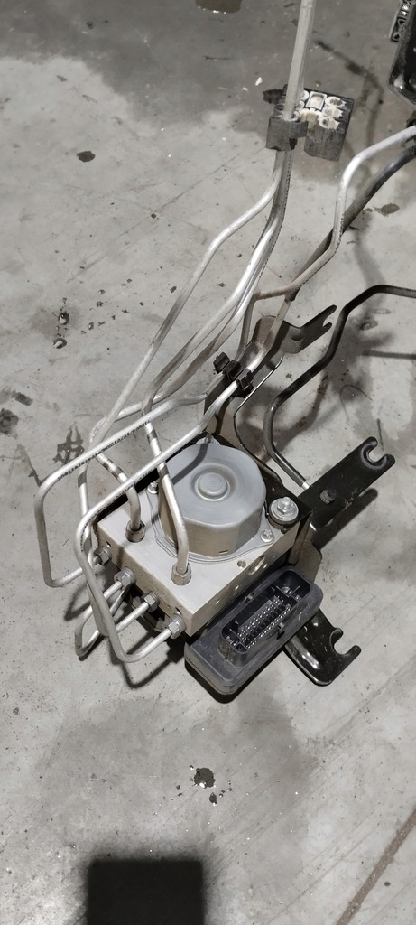 фото №9, Насос тормозная abs renault zoe 472108051r