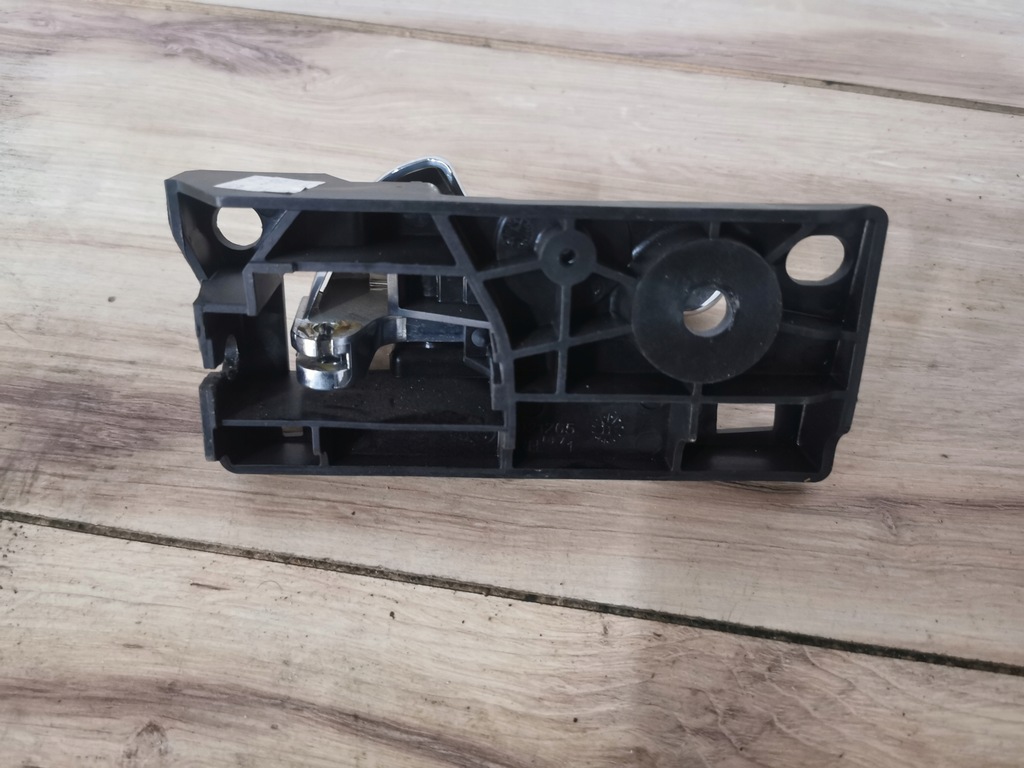 фото №2, Ручка внутренняя grand cherokee wk2 lift