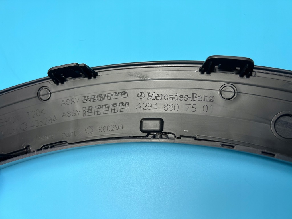 фото №16, Nowa оригинальная молдинг крыла mercedes eqe x294 левый перед a2948807501