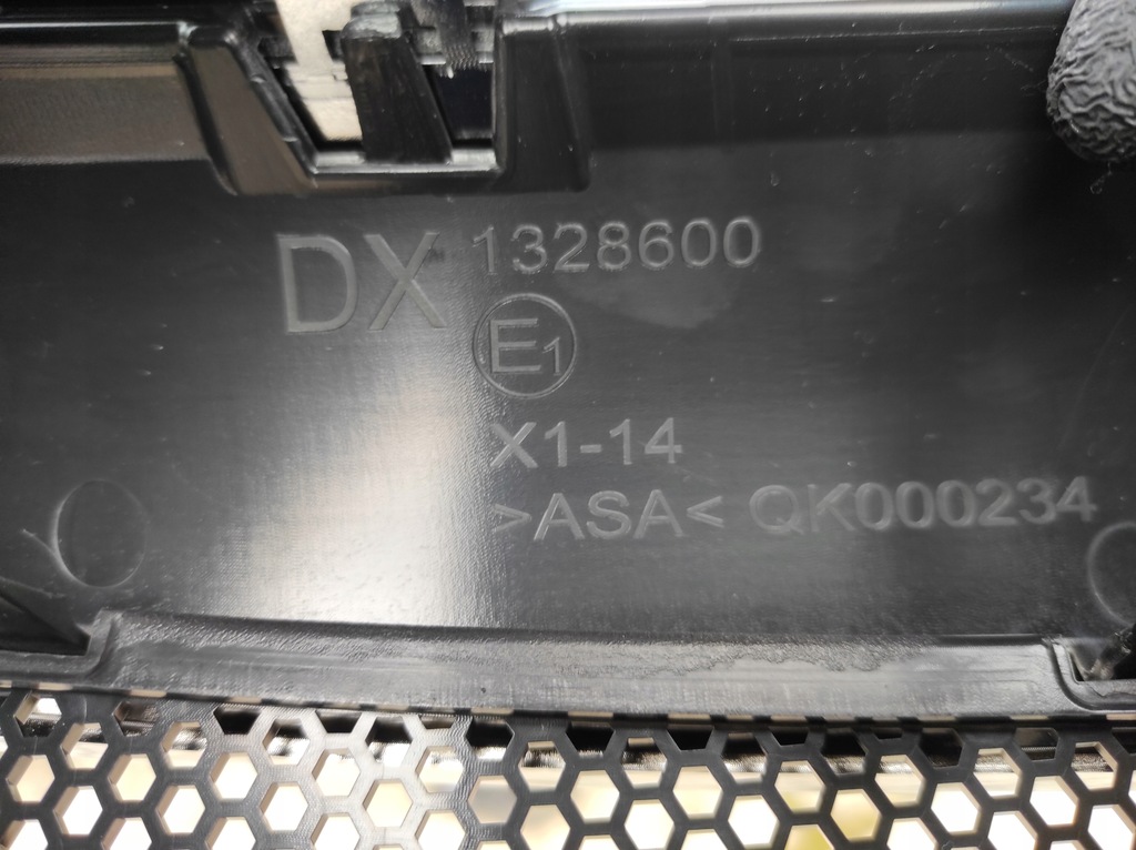 фото №11, Решётка радиатора решётка радиатора opel corsa d 2011-2014 lift