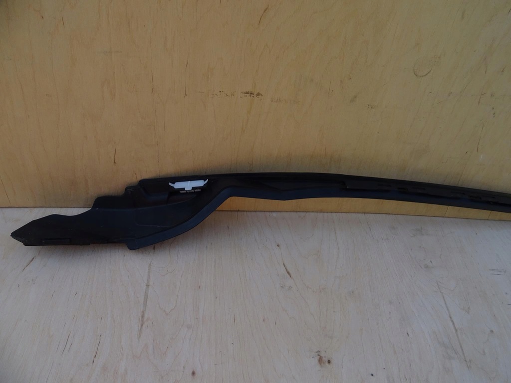 фото №7, Volvo v40 ii молдинг стекло лобовое левая 31378572