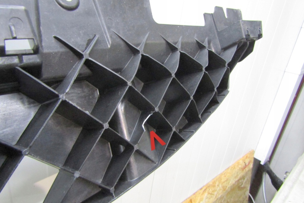 фото №9, Молдинг поріг права mercedes glc x 254 22- підніжка кронштейн каркас