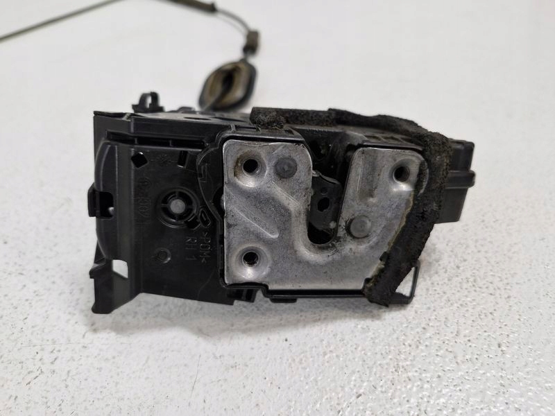 фото №8, Renault captur 1 i замок дверь правый перед передний 4 pin eu 805022764r